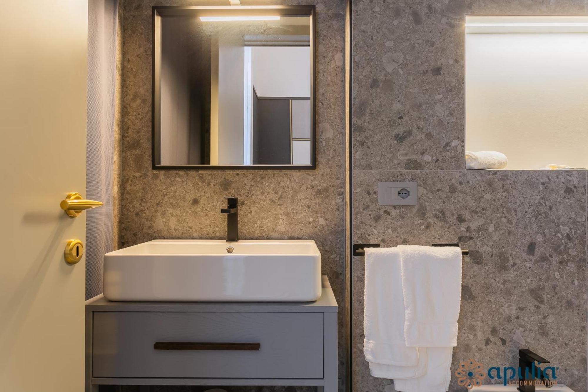 Palazzo Piccinni 97 By Apulia Guest house Bari